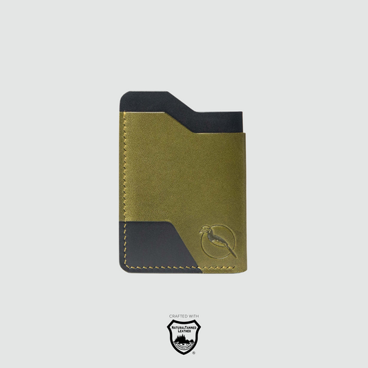 The Innocent Cardholder - Olive